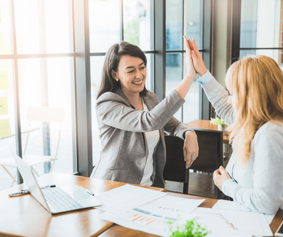 Get Savvy Expert Advice | How to Survive Hard Times | Be Bold | Small Business Solutions | Women's Business Resource Community | Communication Strategies | real stories of entrepreneurs